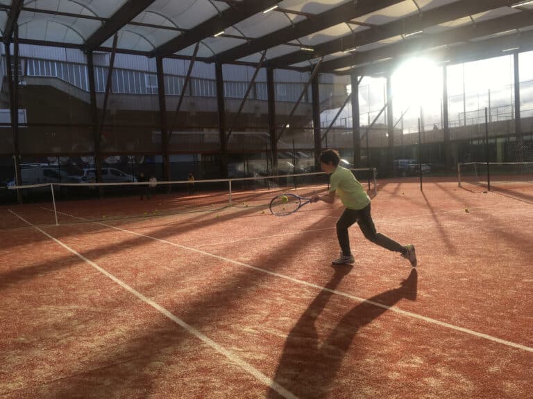 Terrain Tennis Couvert M. Rousié