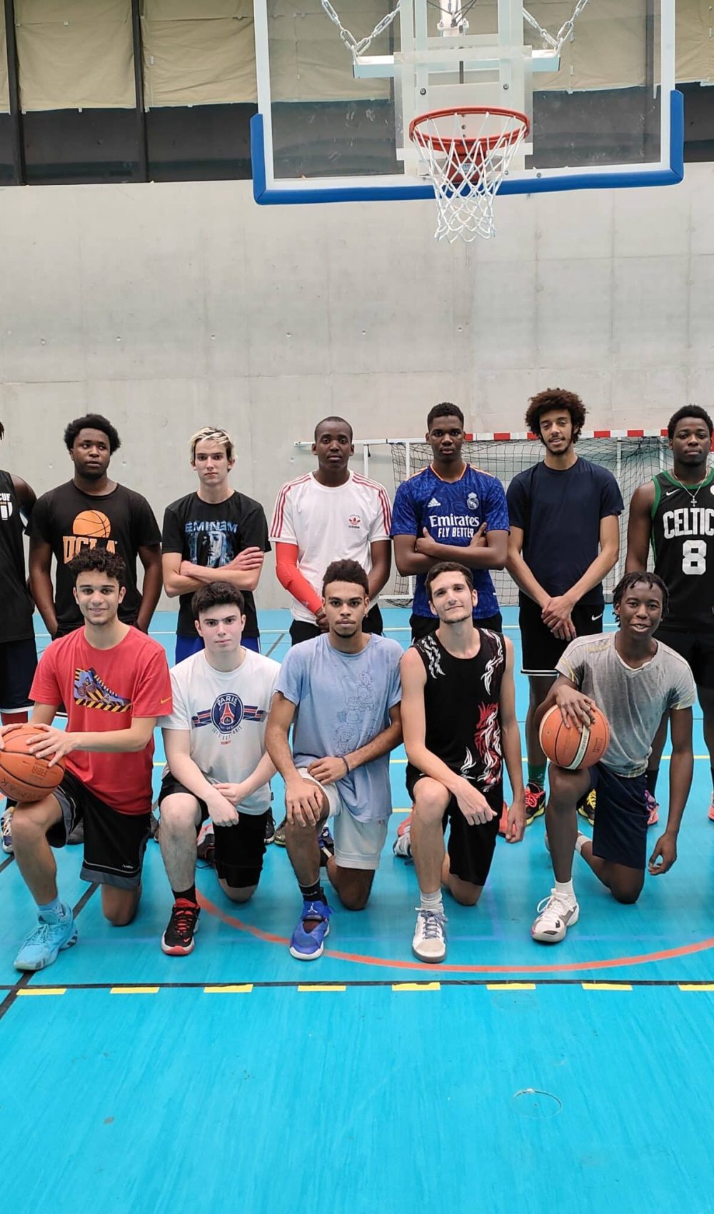 Equipe Hommes et entraineur Basket A.Lipmann