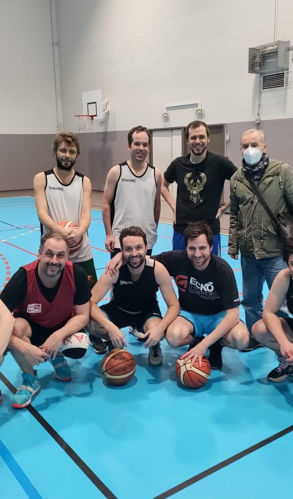Photo de groupe entrainement Basket Salle A. Lipmann